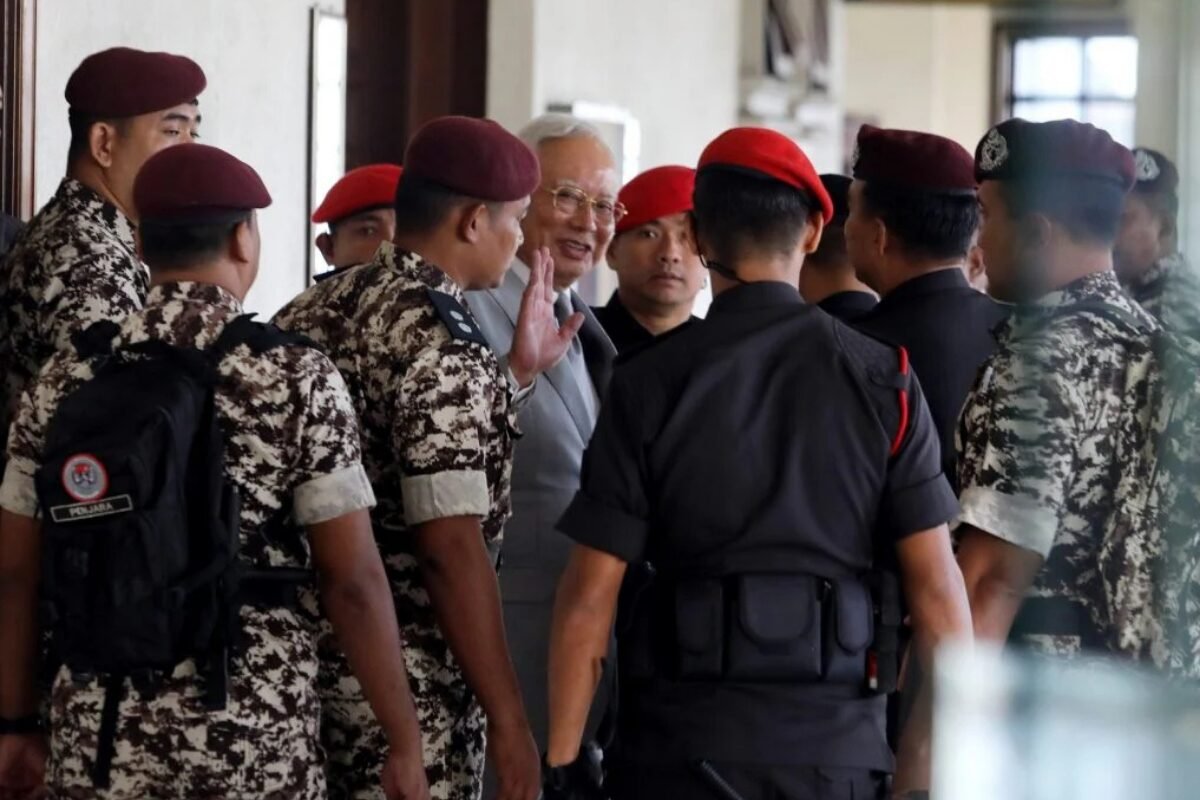 Najib’s House Arrest Bid Crushed by High Court